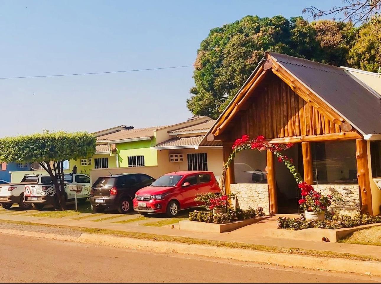 Casa Flor Do Ipe Homes Nobres Exterior foto